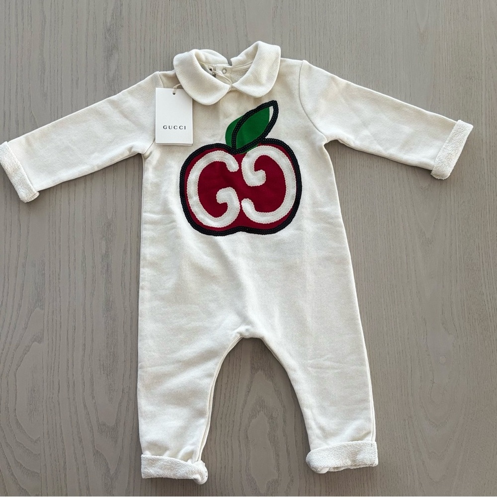 Gucci Kids Cream One Piece with Red Apple Design 6-9months!